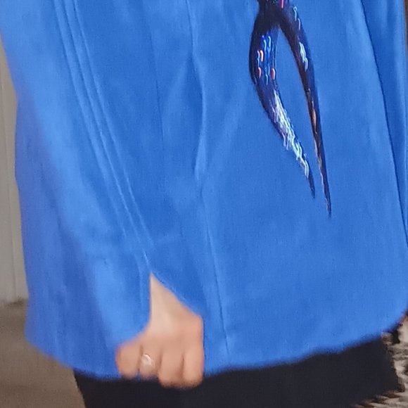 Bob Mackie, Blue Wearable Art - Picture 5 of 6